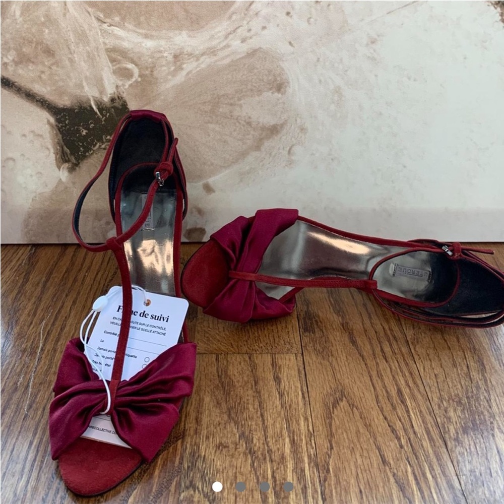 Satin & suede heels | Color: Red wine | Size: US 7.5